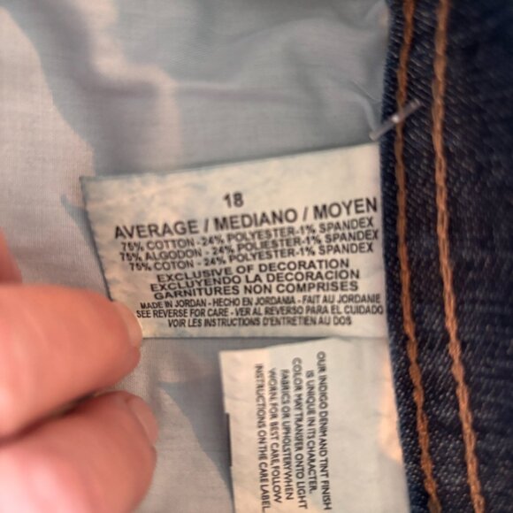 Gloria Vanderbilt Sparkle Amanda Stretch Average Fit Blue Jeans Size 18 NWT - Picture 7 of 8